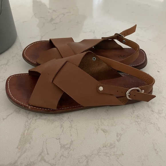 Adelisa and co sandals - Picture 2 of 3
